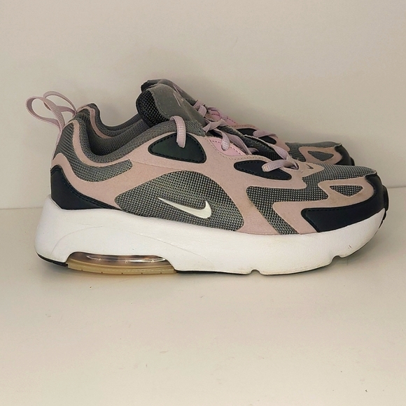 Nike Other - 💥Host Pick💥 Air Max 200 Youth Sneakers